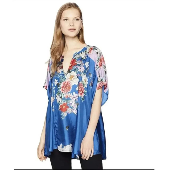 Johnny Was Women's Blue silk and velour Floral Boho Chic Top Size S - Picture 1 of 9